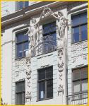 Art Nouveau Building Figures